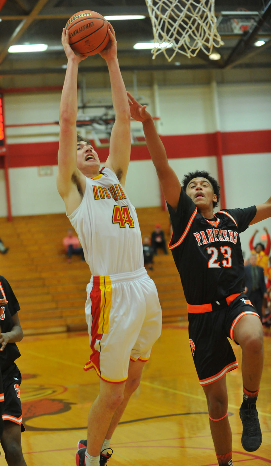 Rock Island vs United Township boys Class 4A Regional.